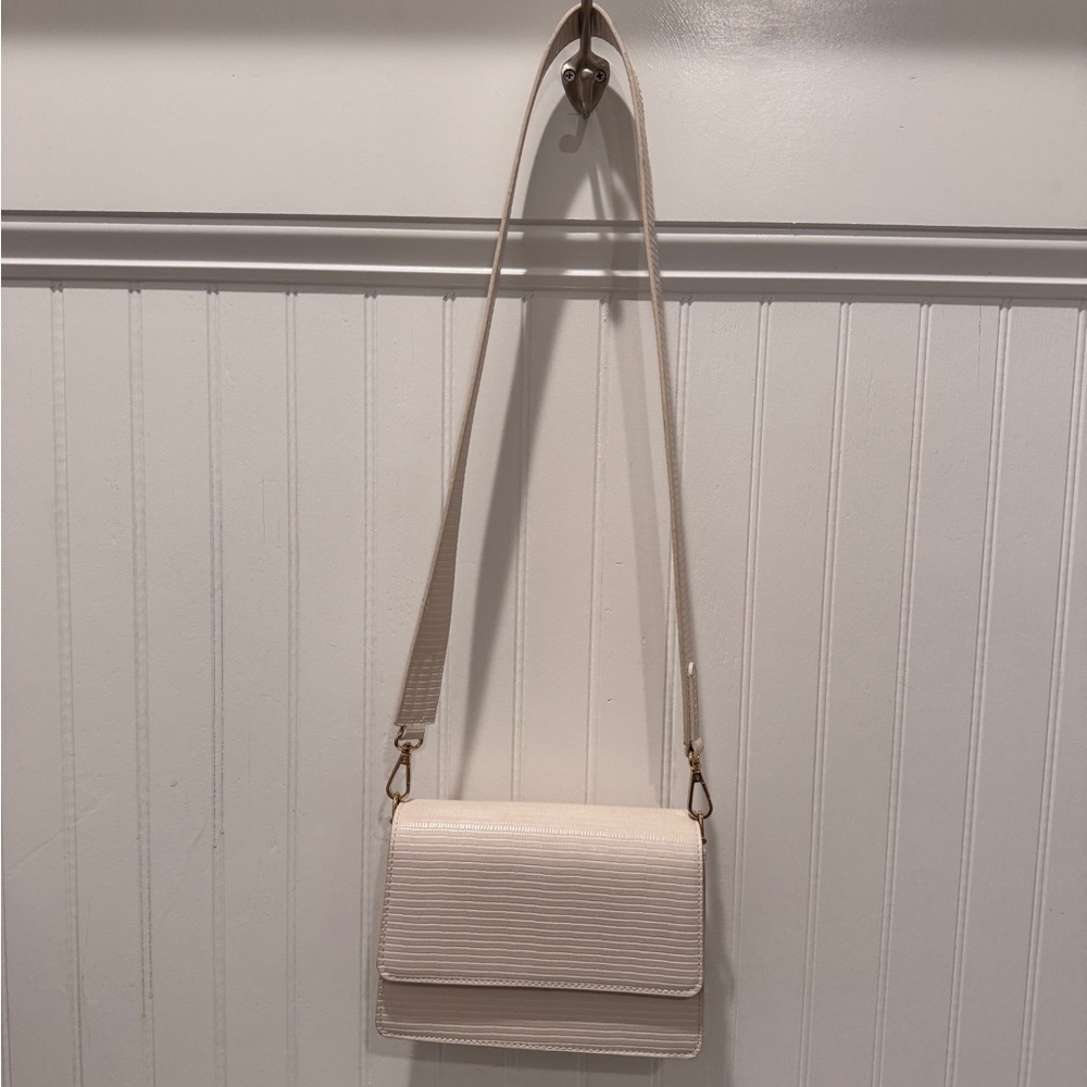 White/Cream Shoulder Bag